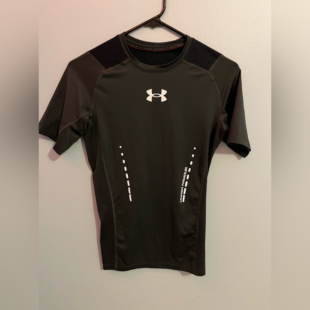 under armour green compression shirt // size small